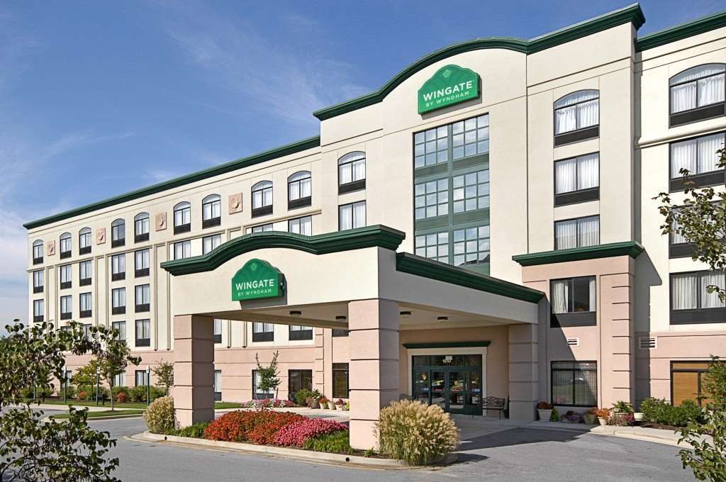 Hotel Wingate By Wyndham Altoona Downtown/Medical Center Exterior foto
